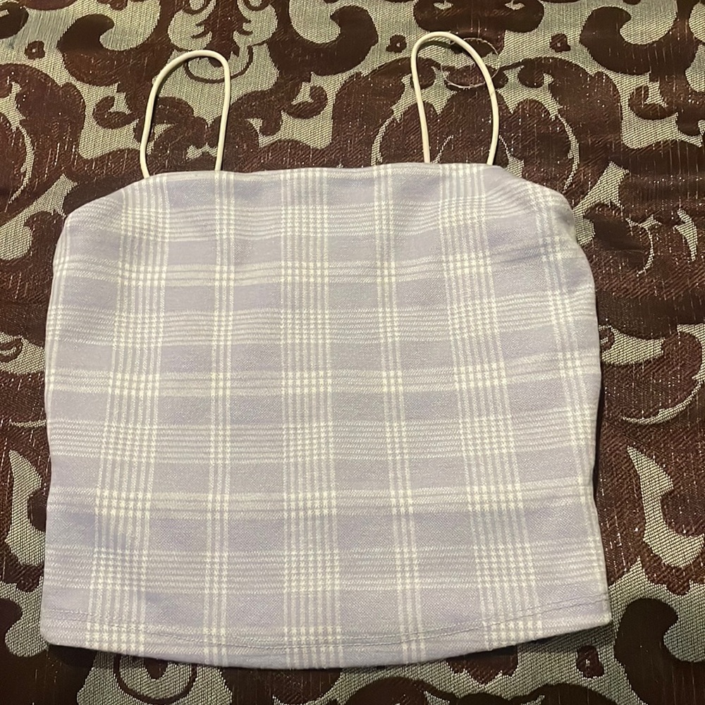 Crop top Light purple color With white Size Small